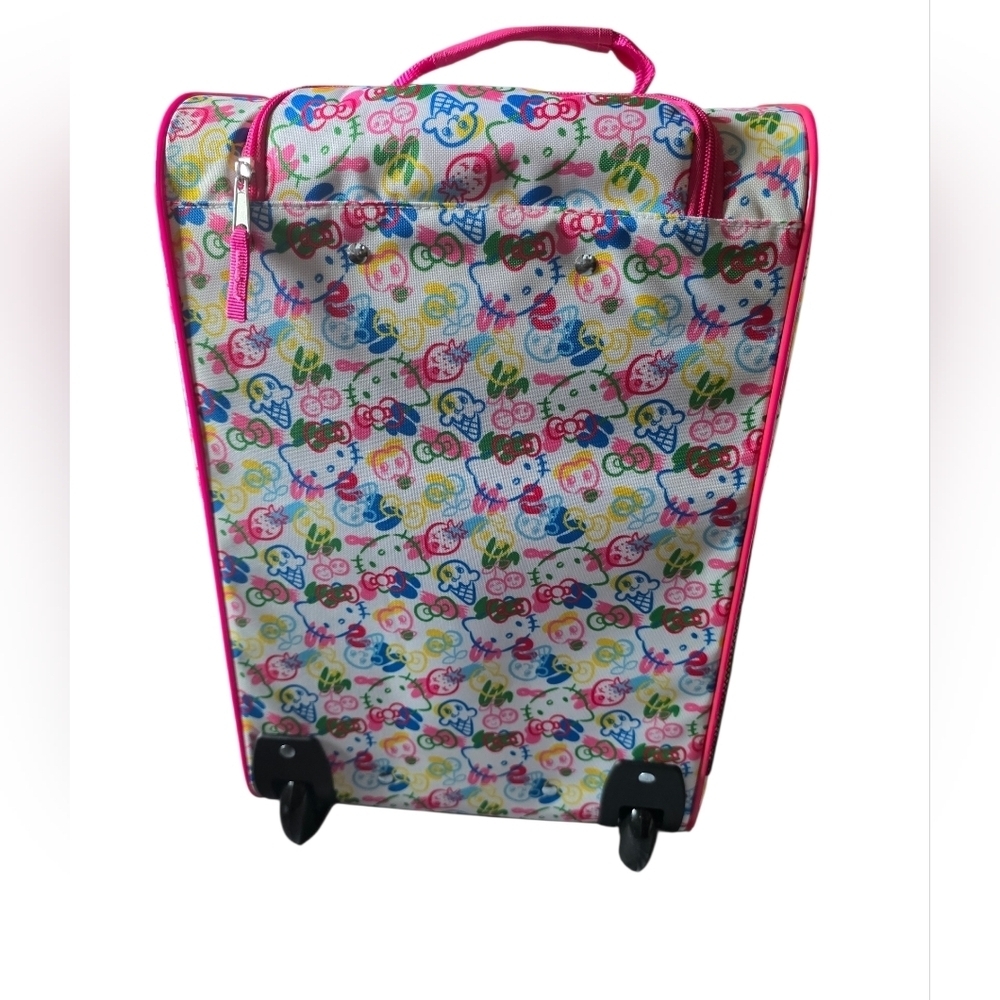 Hello Kitty 18-Inch Carry-On Travel Pilot Case Luggage Suitcase - Picture 4 of 5